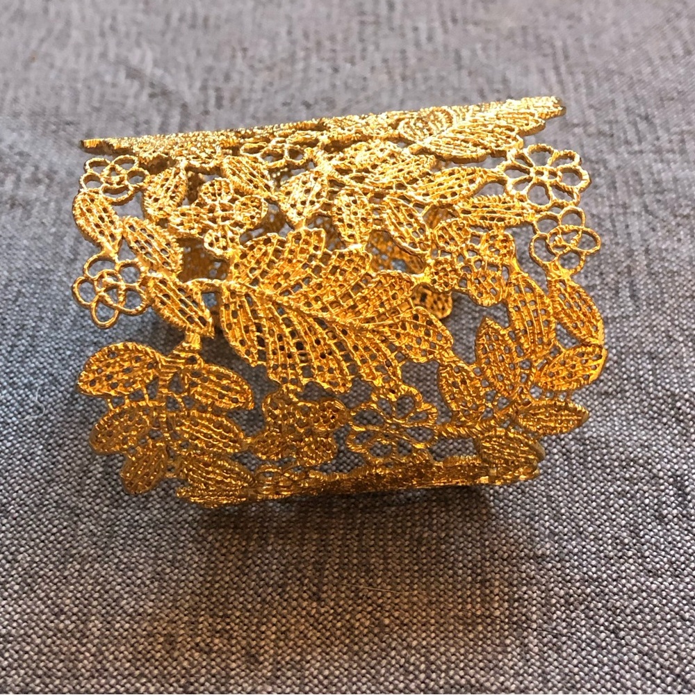 Gold Cuff - Picture 3 of 5